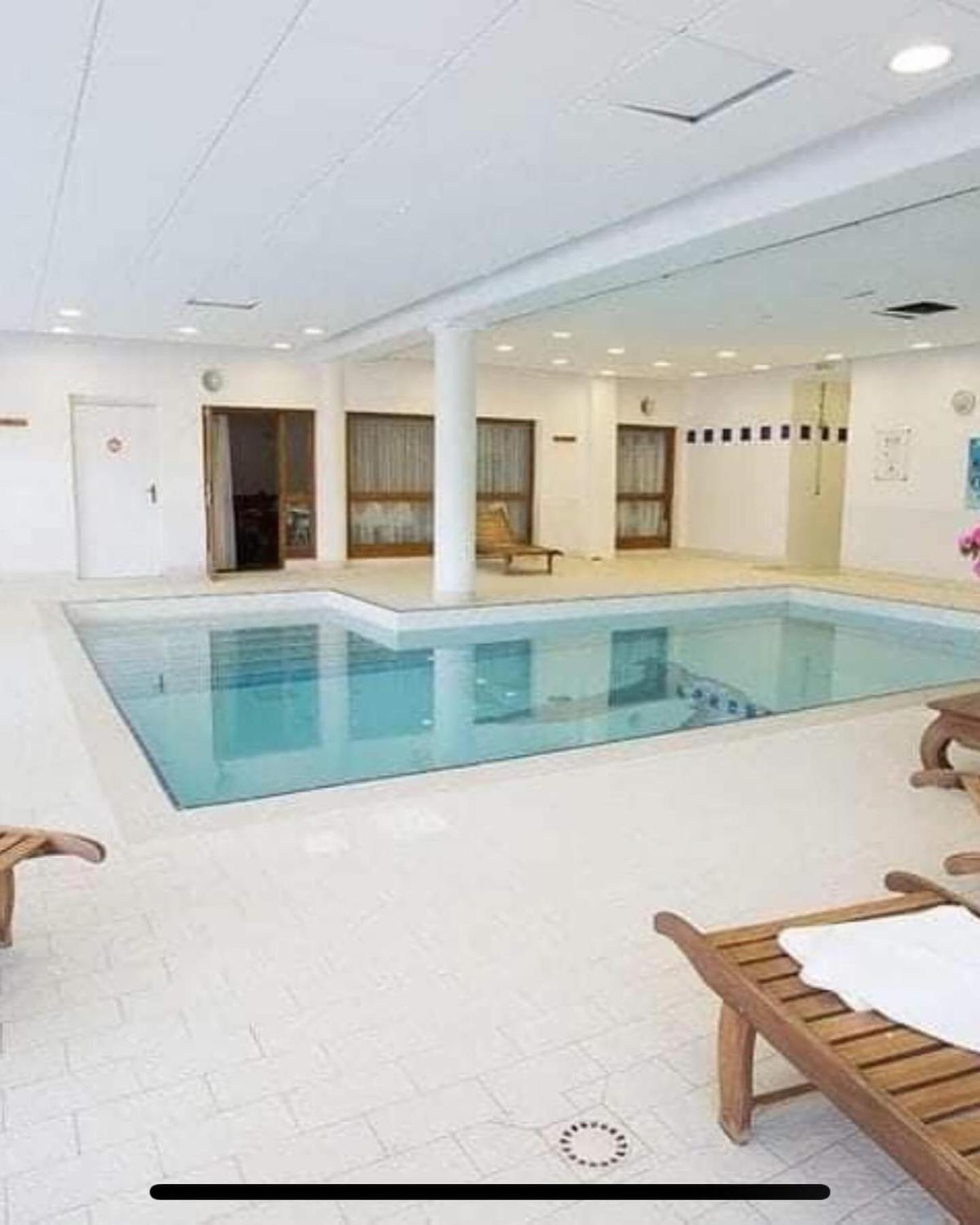Appartement 4 Personnes Avec Piscine Interieure Puy-Saint-Vincent Zewnętrze zdjęcie