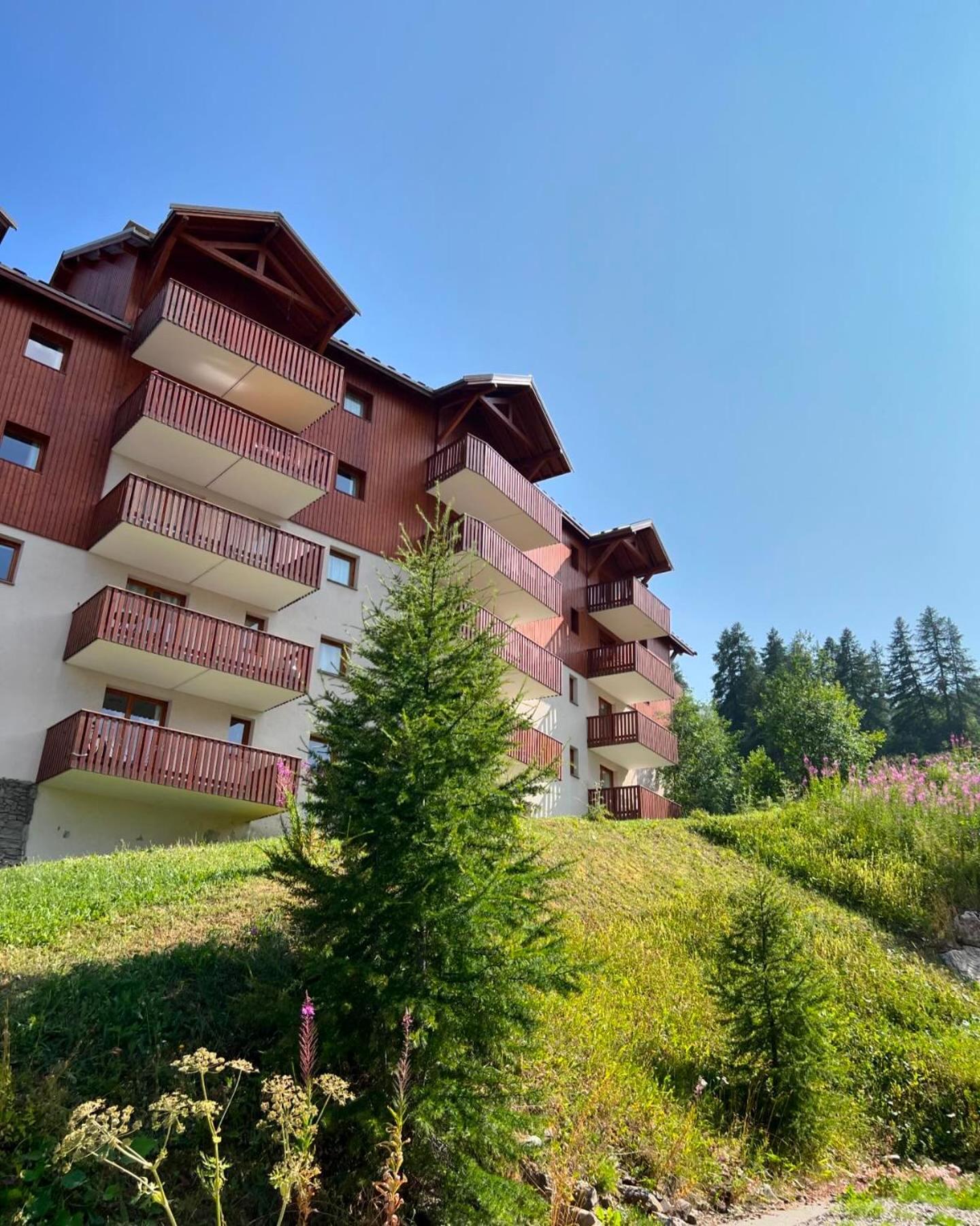 Appartement 4 Personnes Avec Piscine Interieure Puy-Saint-Vincent Zewnętrze zdjęcie